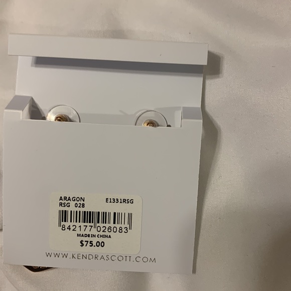 Kendra Scott Earrings - Picture 3 of 5